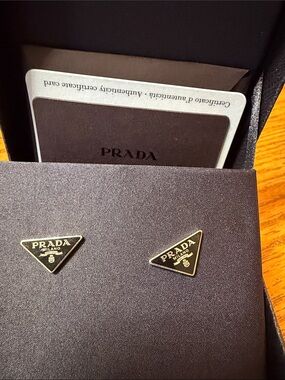 Prada Black and Gold Triangle Logo Cufflinks - Milano Emblem cozy good condition